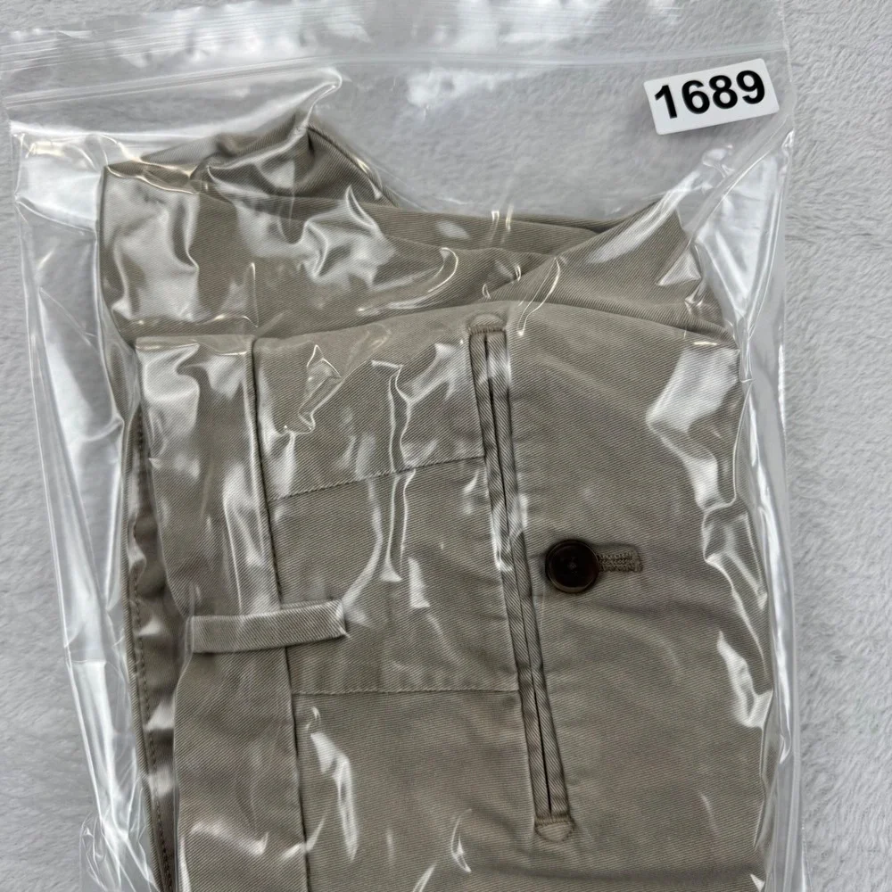 Uniqlo Slim Fit Chino Pants Mens 33x34 Khaki Tan Cotton Flat Front Trousers